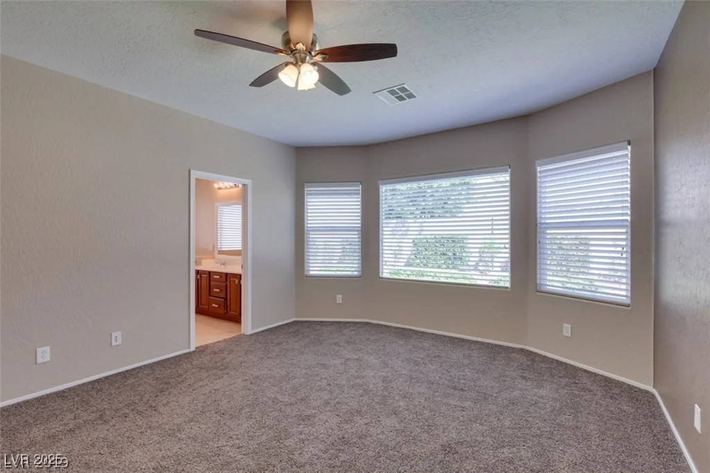 6816 Royal Poinciana, Las Vegas, NV 89131