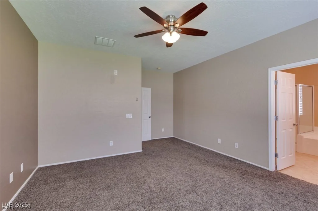 6816 Royal Poinciana, Las Vegas, NV 89131