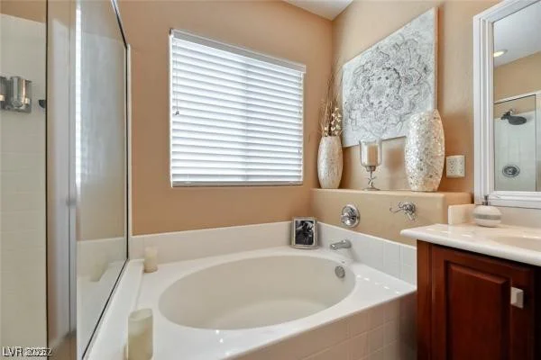 6816 Royal Poinciana, Las Vegas, NV 89131