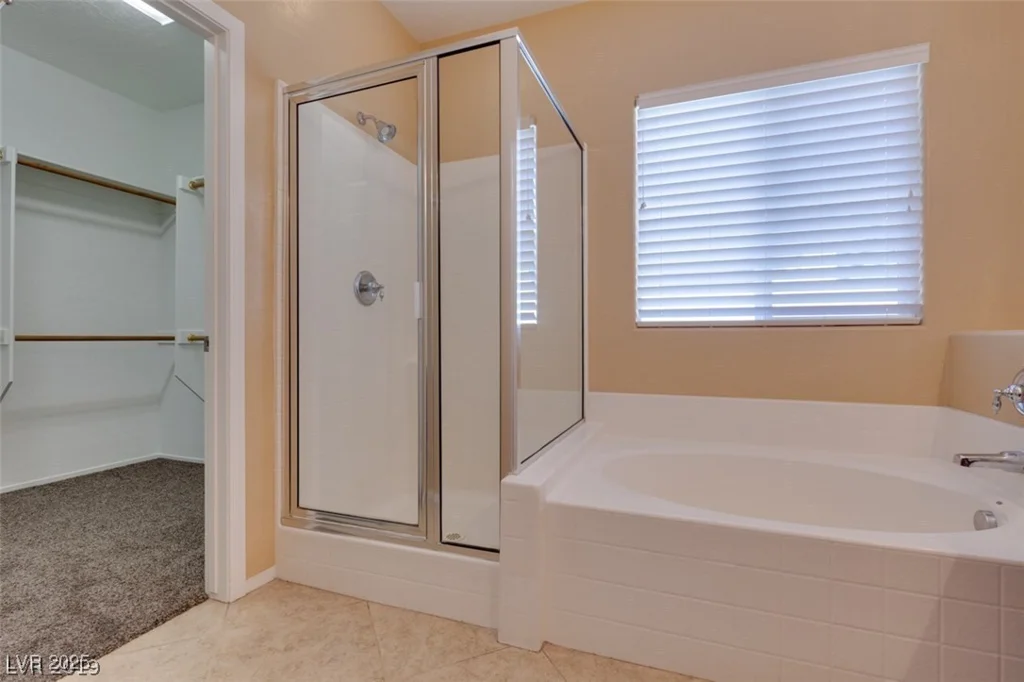 6816 Royal Poinciana, Las Vegas, NV 89131
