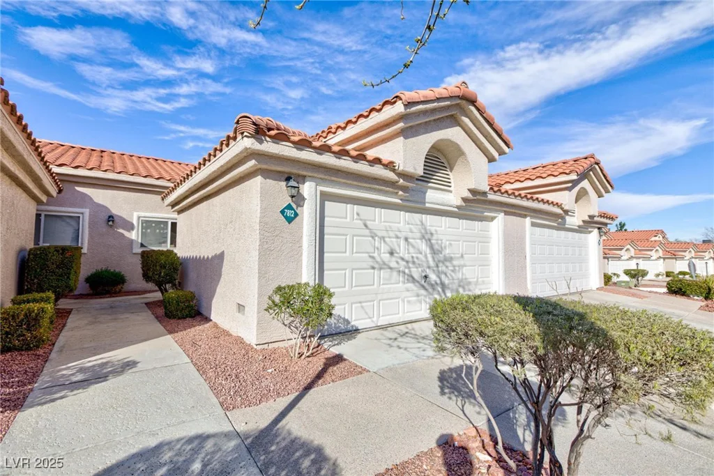 7812 Settlers Ridge, Las Vegas, NV 89145