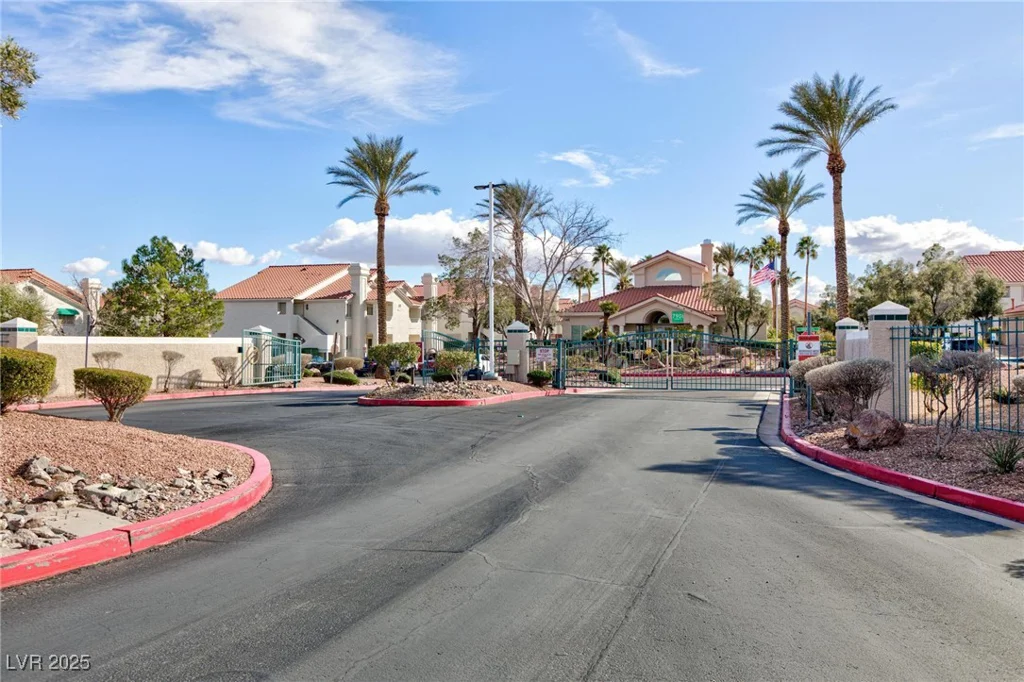 7812 Settlers Ridge, Las Vegas, NV 89145