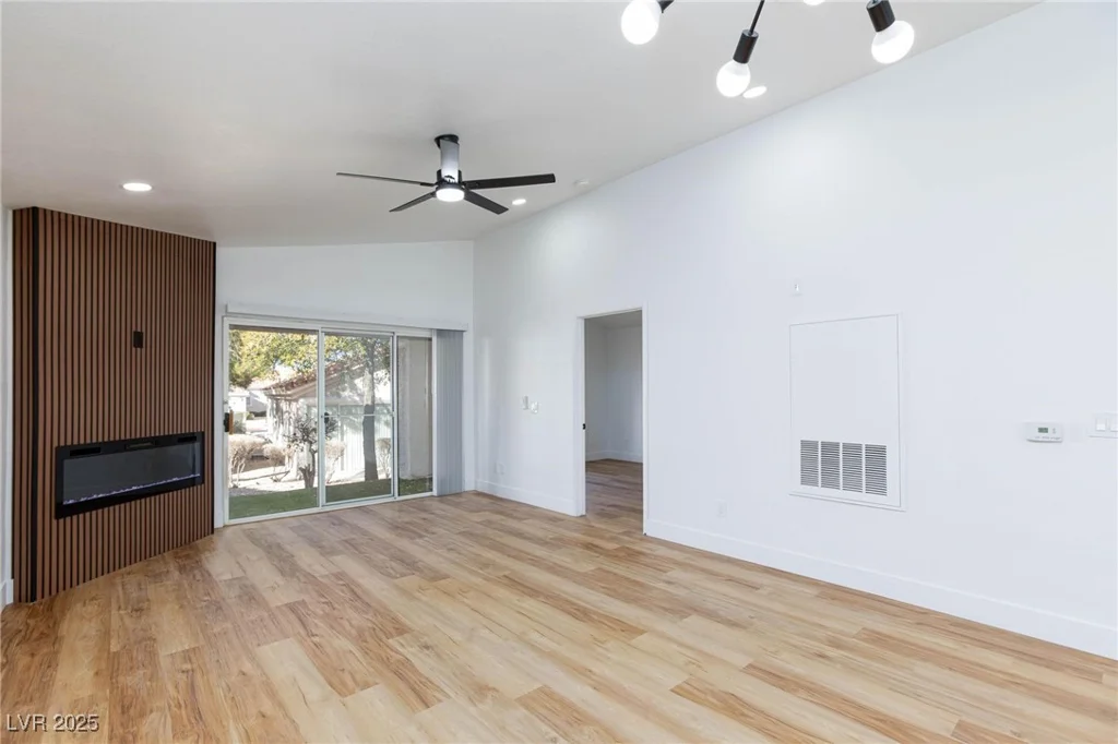7812 Settlers Ridge, Las Vegas, NV 89145