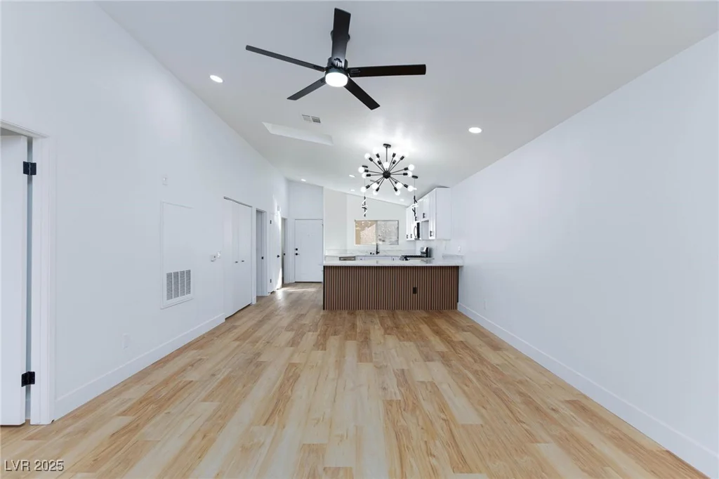7812 Settlers Ridge, Las Vegas, NV 89145