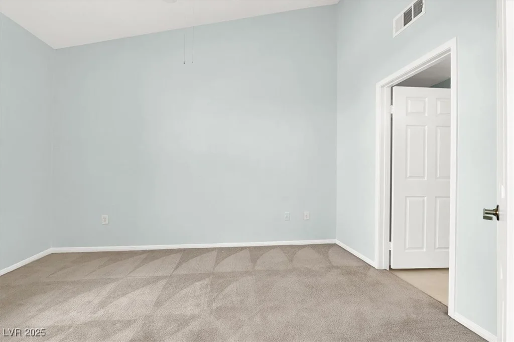 10001 Peace, Las Vegas, NV 89147
