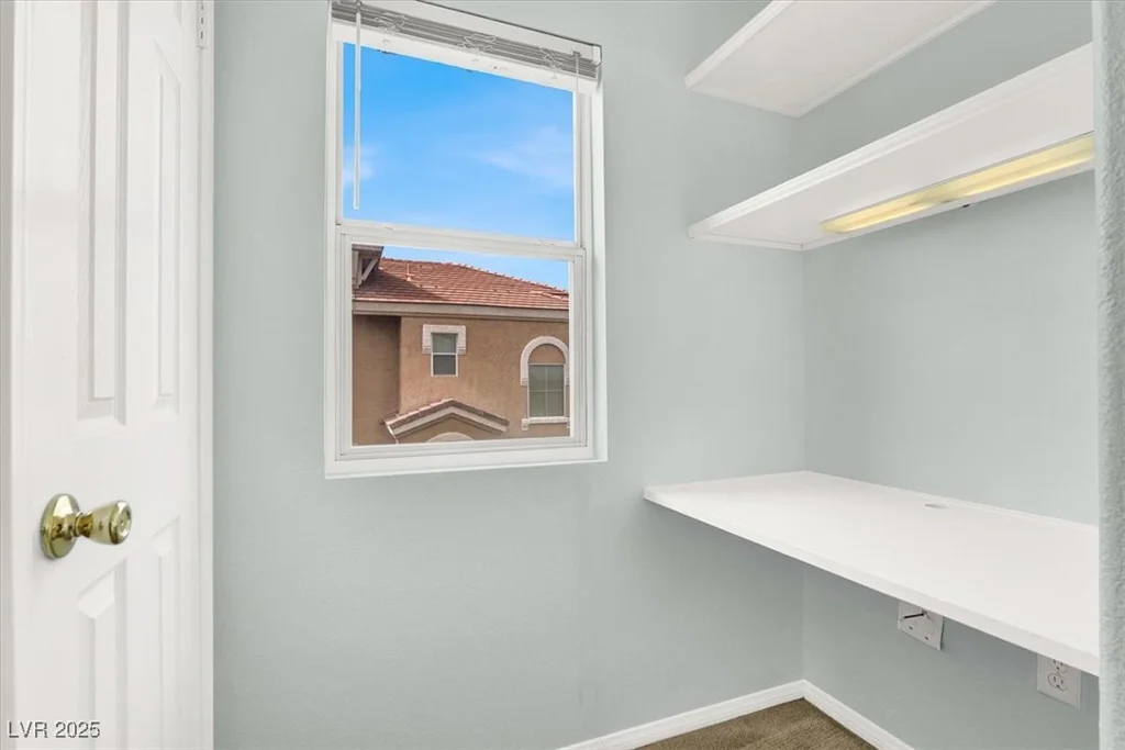 10001 Peace, Las Vegas, NV 89147