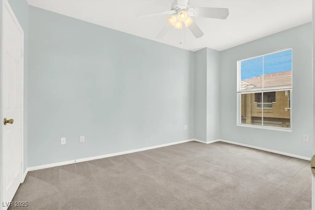 10001 Peace, Las Vegas, NV 89147