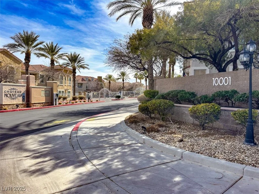 10001 Peace, Las Vegas, NV 89147