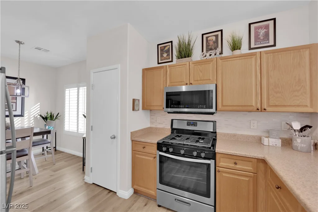 9339 Square Dance, Las Vegas, NV 89178