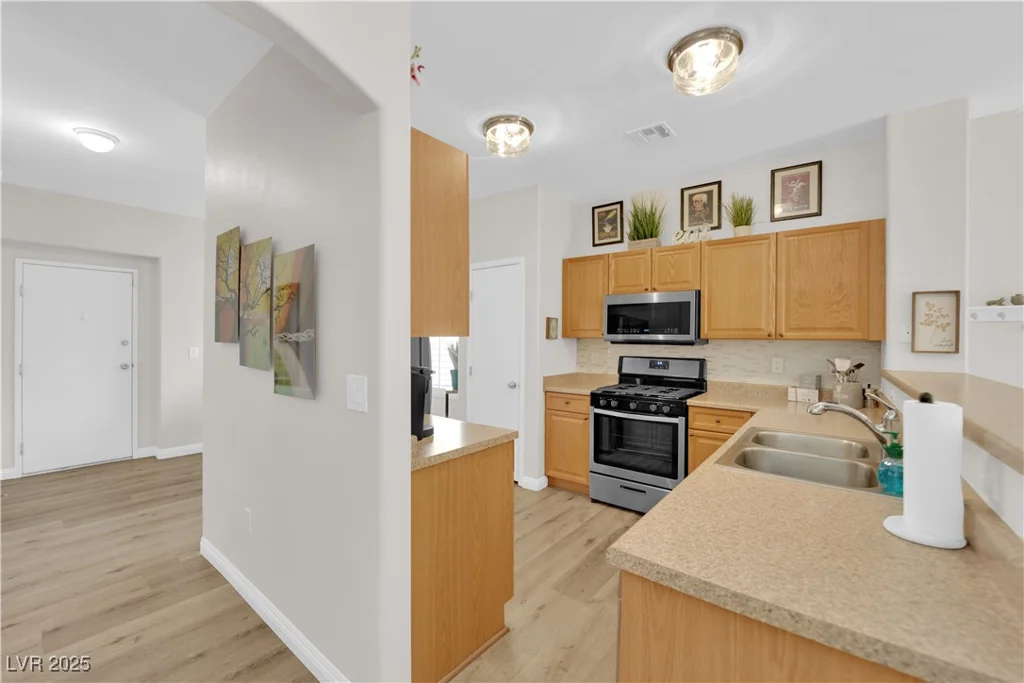 9339 Square Dance, Las Vegas, NV 89178
