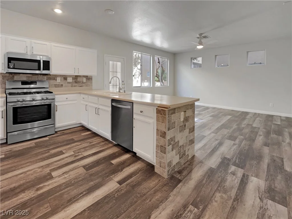 6786 Wormwood, Las Vegas, NV 89148