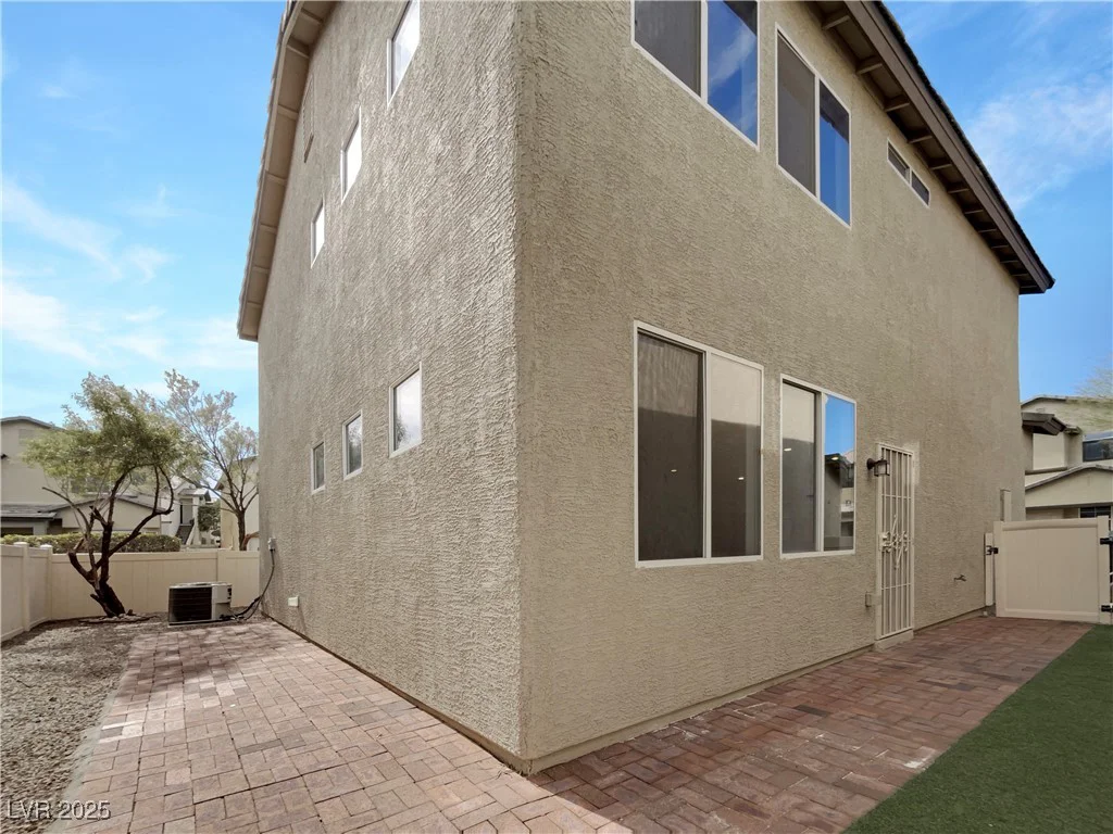 6786 Wormwood, Las Vegas, NV 89148
