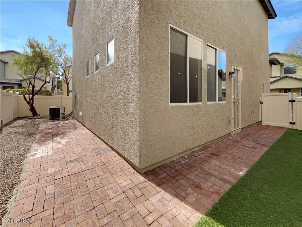 6786 Wormwood, Las Vegas, NV 89148