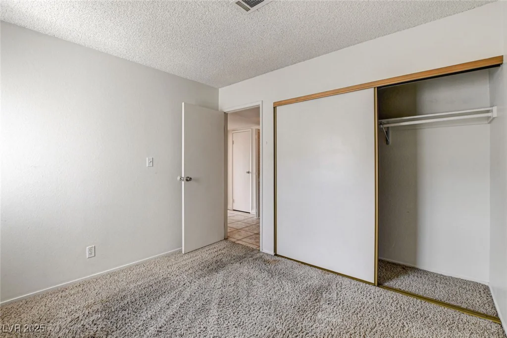 4442 Bunker, Las Vegas, NV 89121