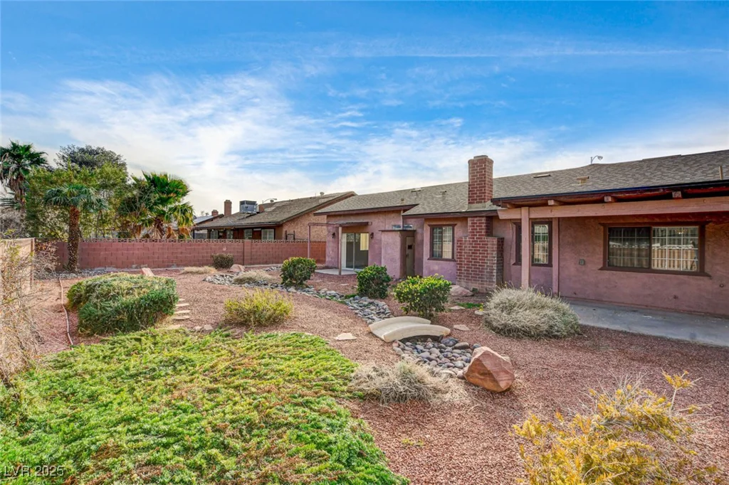 4442 Bunker, Las Vegas, NV 89121
