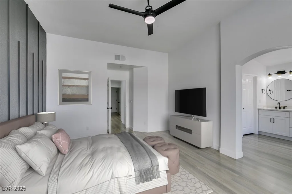 9808 Eagle Rock, Las Vegas, NV 89117