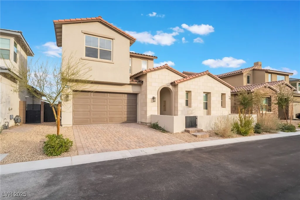350 Robledo, Las Vegas, NV 89138