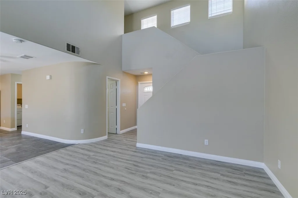 7752 Orchard Wood, Las Vegas, NV 89131