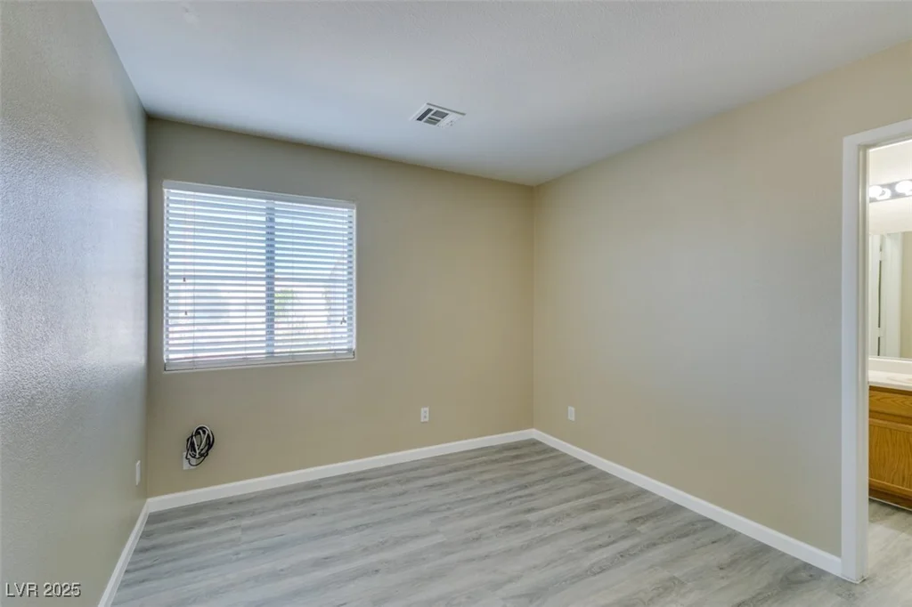 7752 Orchard Wood, Las Vegas, NV 89131