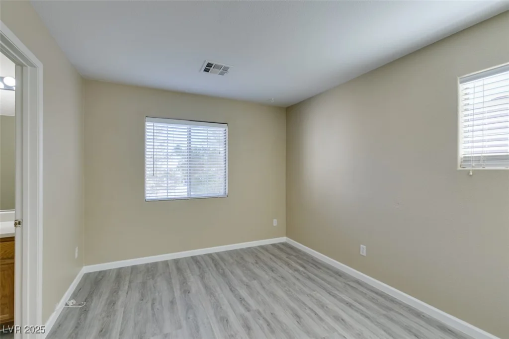 7752 Orchard Wood, Las Vegas, NV 89131