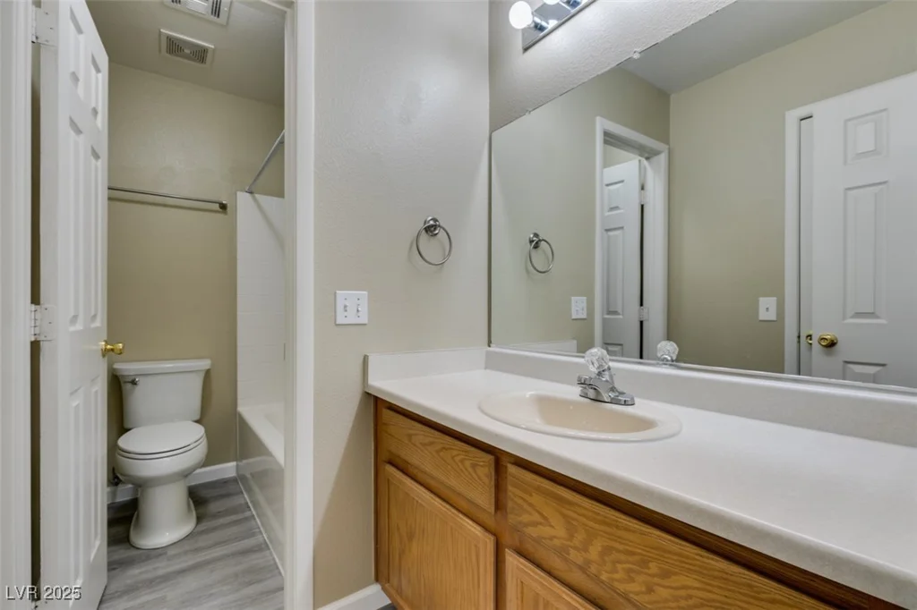 7752 Orchard Wood, Las Vegas, NV 89131