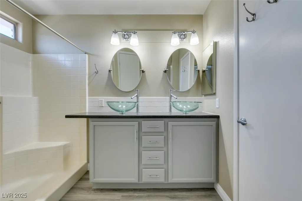 7752 Orchard Wood, Las Vegas, NV 89131