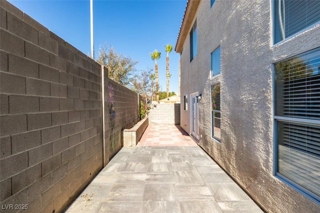 7752 Orchard Wood, Las Vegas, NV 89131