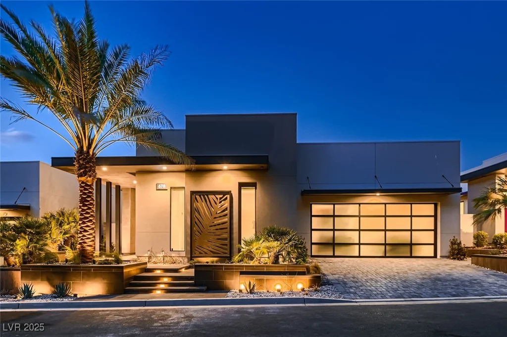 678 Blackrock Rim, Henderson, NV 89012