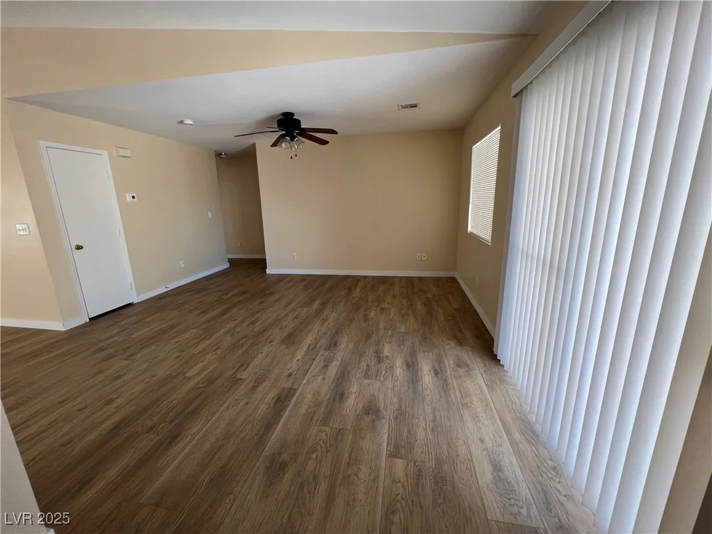 3118 Honeysuckle, North Las Vegas, NV 89031