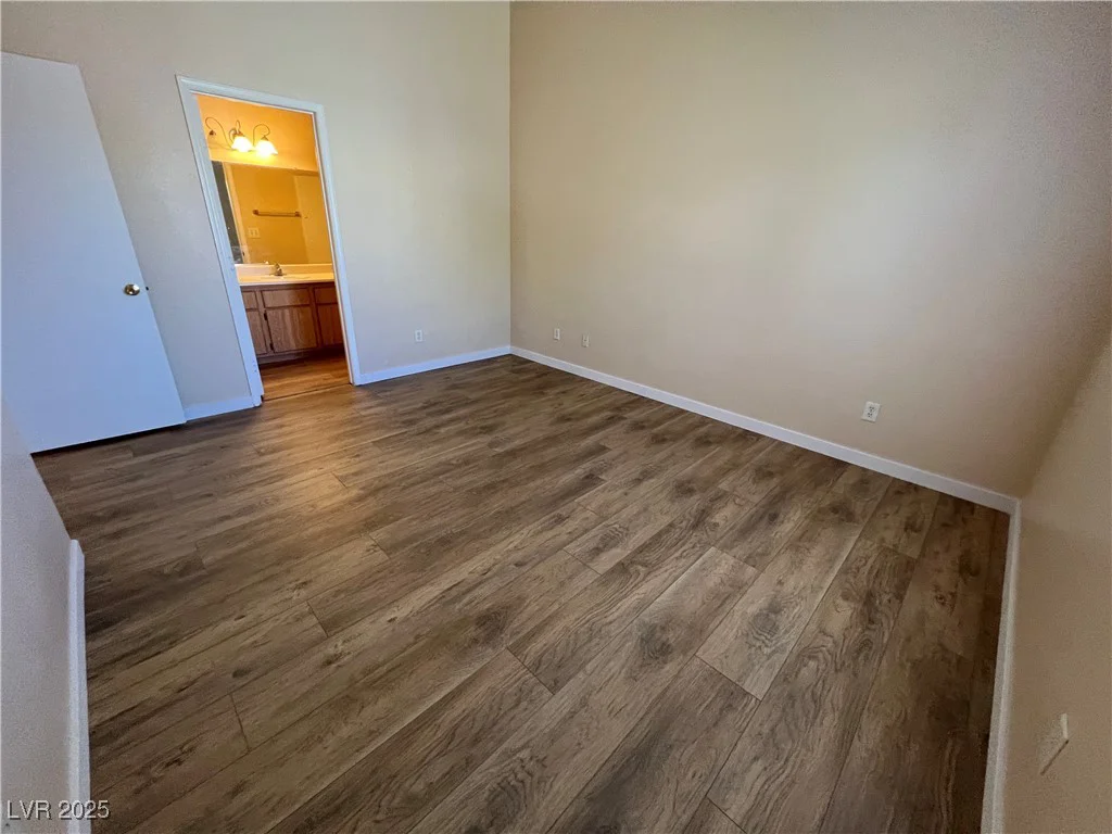 3118 Honeysuckle, North Las Vegas, NV 89031