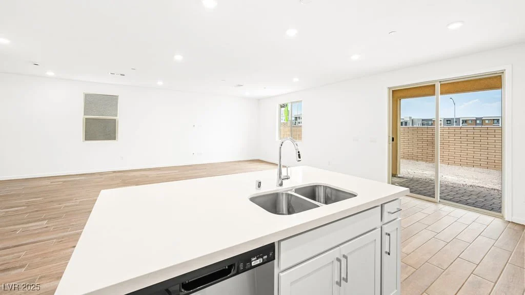 89 Tardando, Henderson, NV 89015