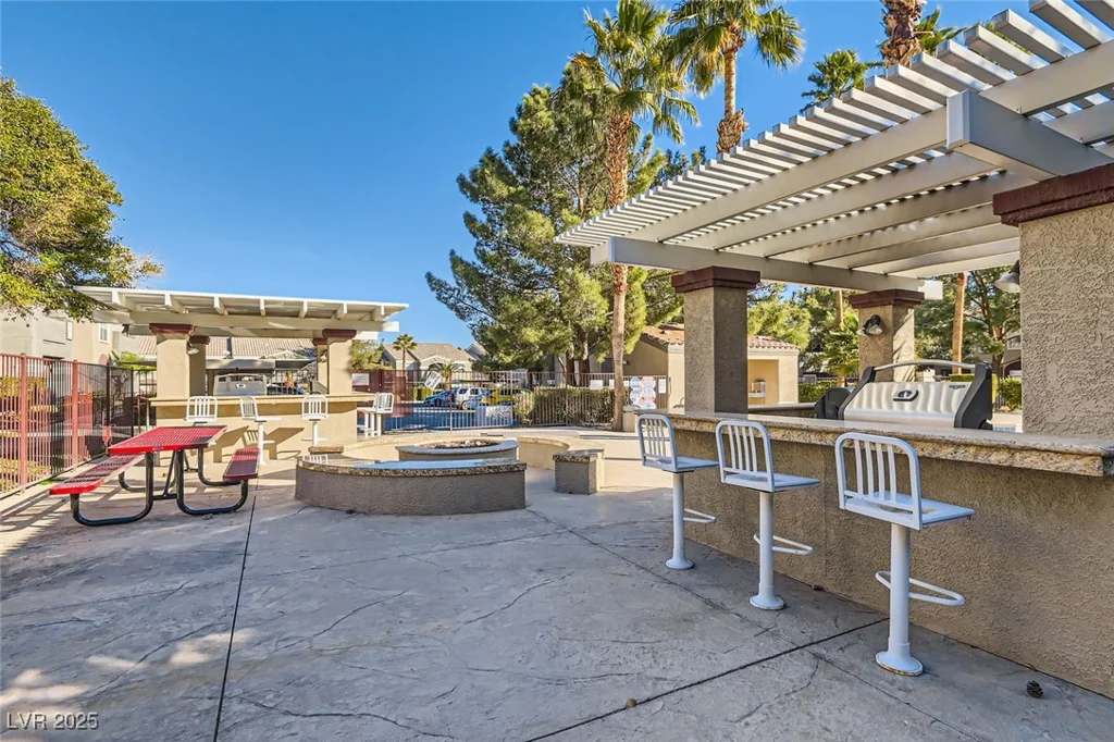 5055 Hacienda, Las Vegas, NV 89118