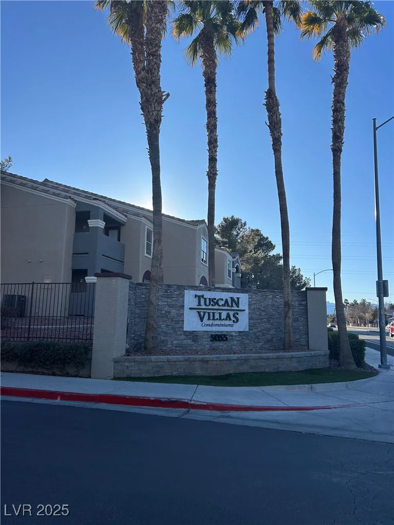 5055 Hacienda, Las Vegas, NV 89118