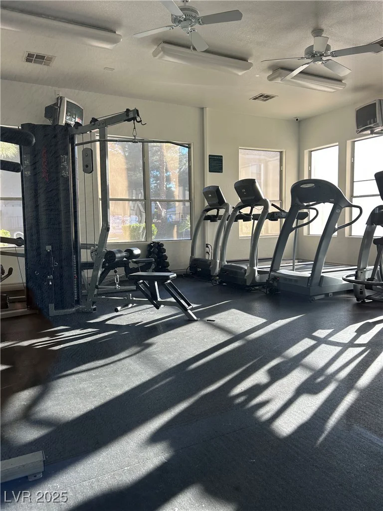 5055 Hacienda, Las Vegas, NV 89118