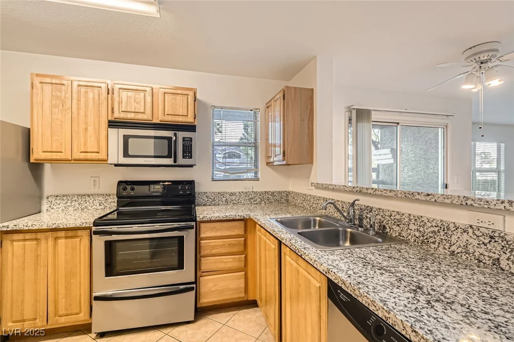 5055 Hacienda, Las Vegas, NV 89118
