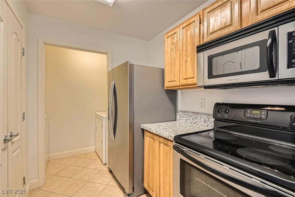 5055 Hacienda, Las Vegas, NV 89118