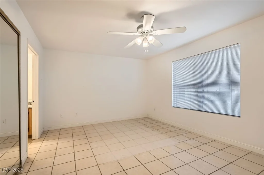 5055 Hacienda, Las Vegas, NV 89118