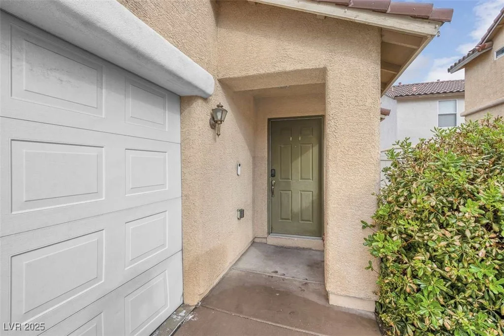 9278 Hainsworth, Las Vegas, NV 89148