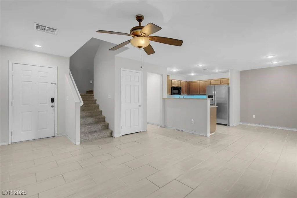 9278 Hainsworth, Las Vegas, NV 89148
