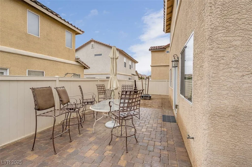 9278 Hainsworth, Las Vegas, NV 89148