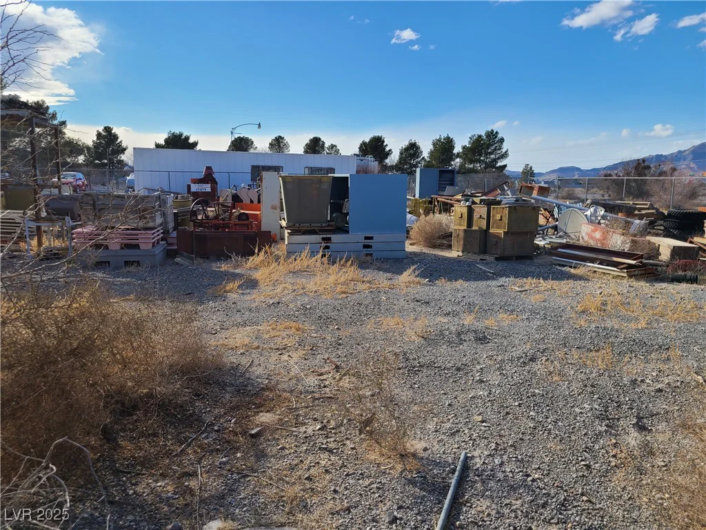 81 Mesquite, Pahrump, NV 89060