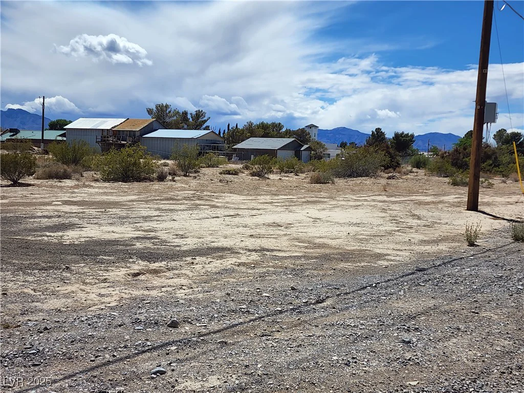 81 Mesquite, Pahrump, NV 89060