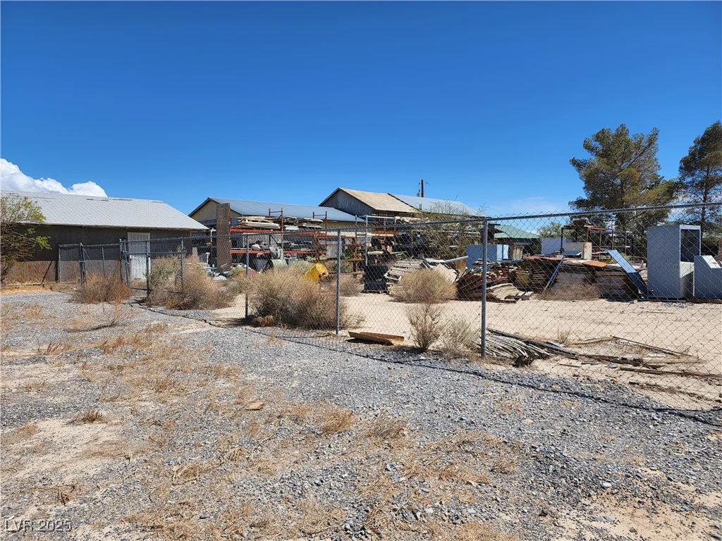 81 Mesquite, Pahrump, NV 89060