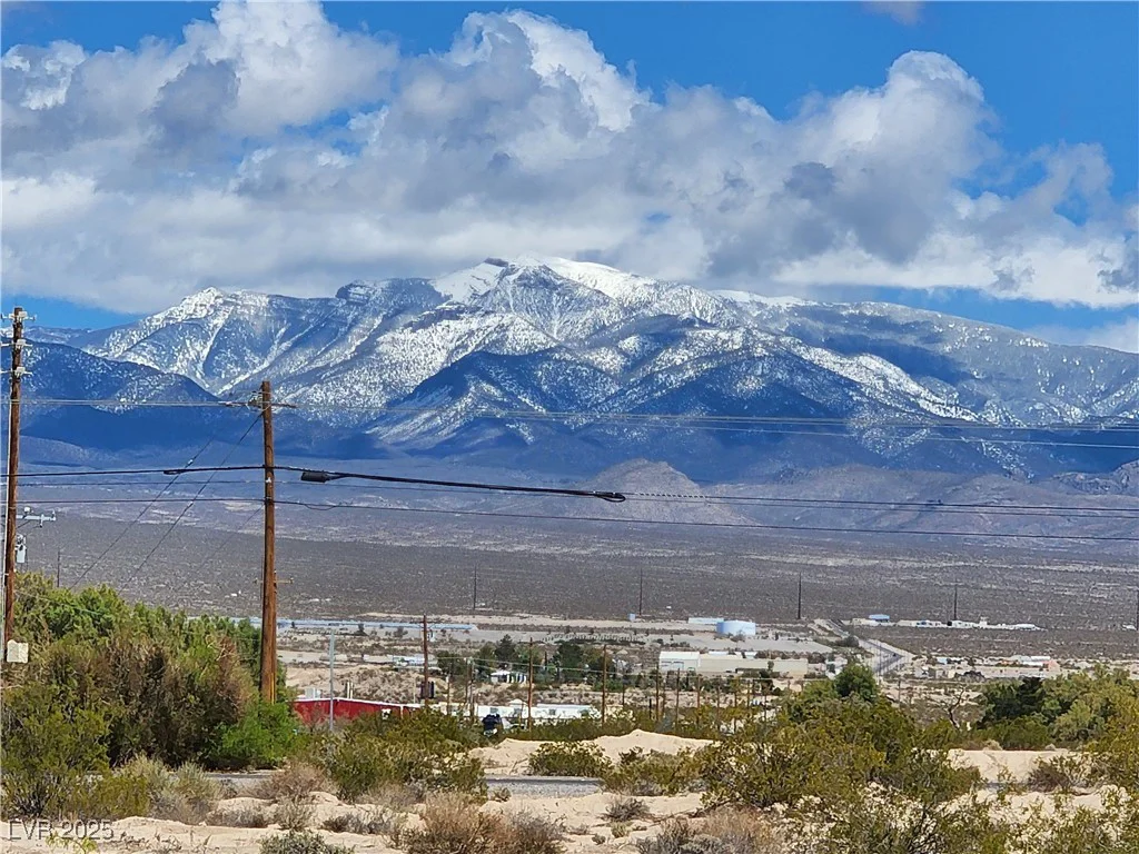 81 Mesquite, Pahrump, NV 89060