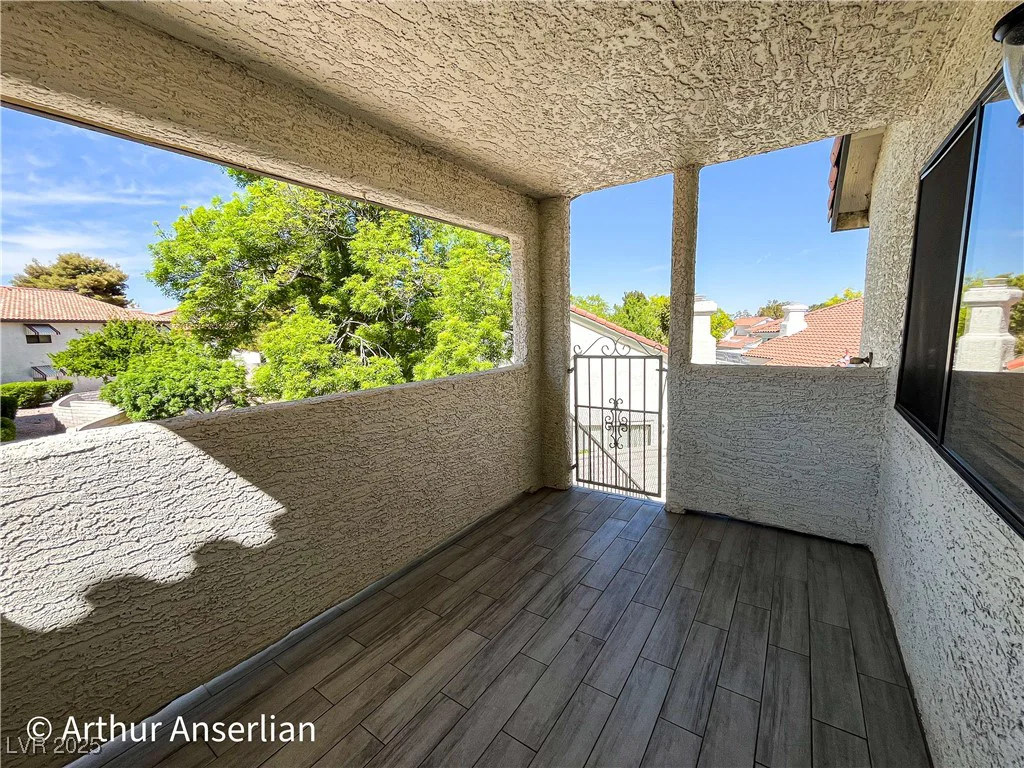 2720 Beaver Creek, Las Vegas, NV 89117
