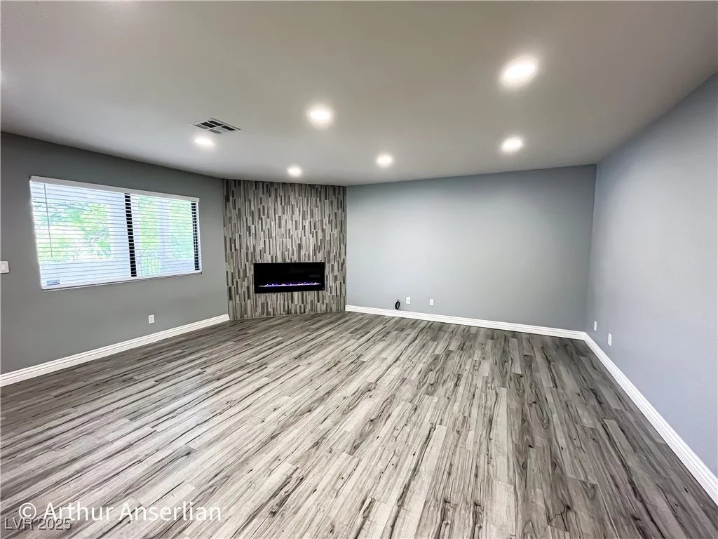 2720 Beaver Creek, Las Vegas, NV 89117