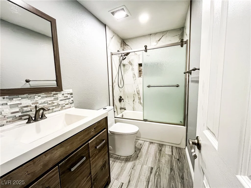 2720 Beaver Creek, Las Vegas, NV 89117