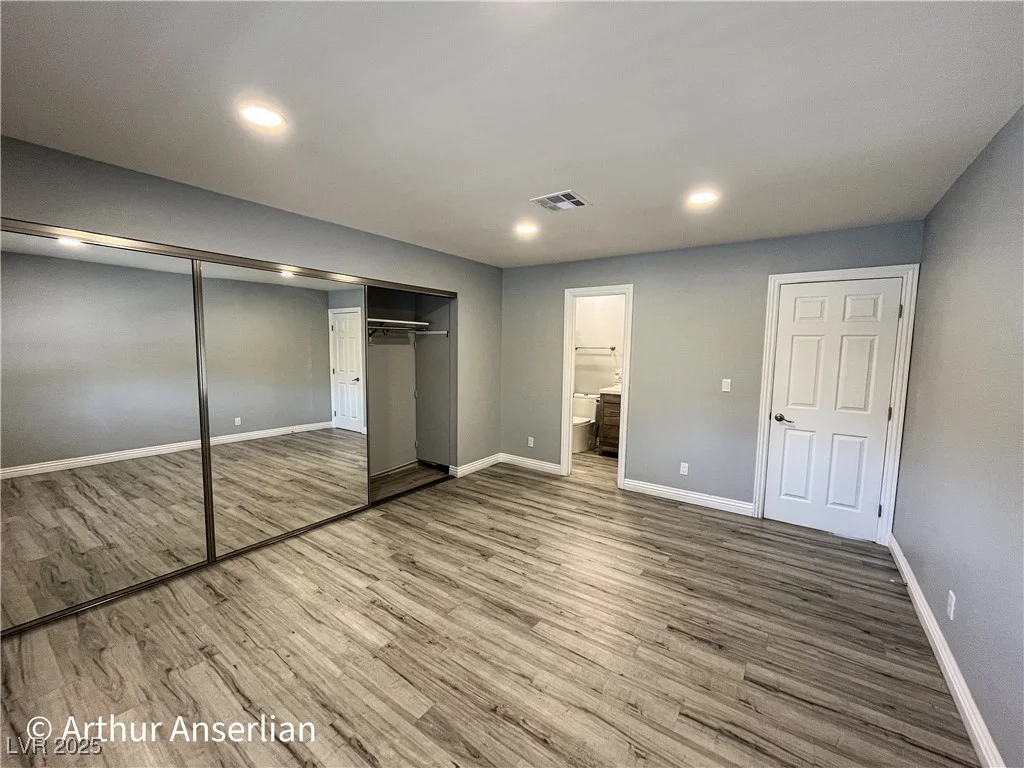 2720 Beaver Creek, Las Vegas, NV 89117
