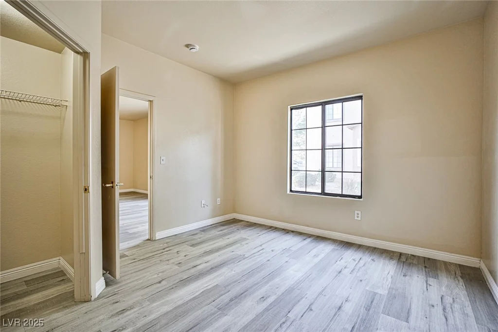 2131 Hussium Hills, Las Vegas, NV 89108
