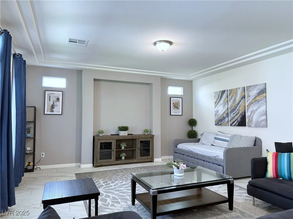 8573 Silver Coast, Las Vegas, NV 89139